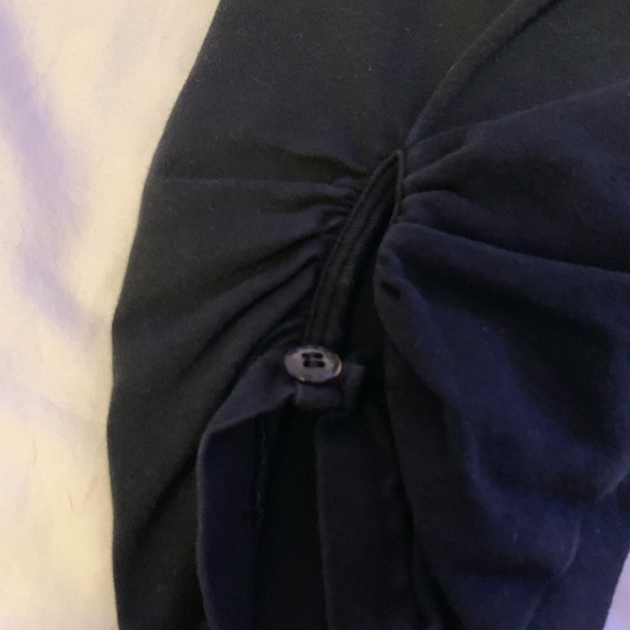 black ruched capri leggings - Picture 4 of 7